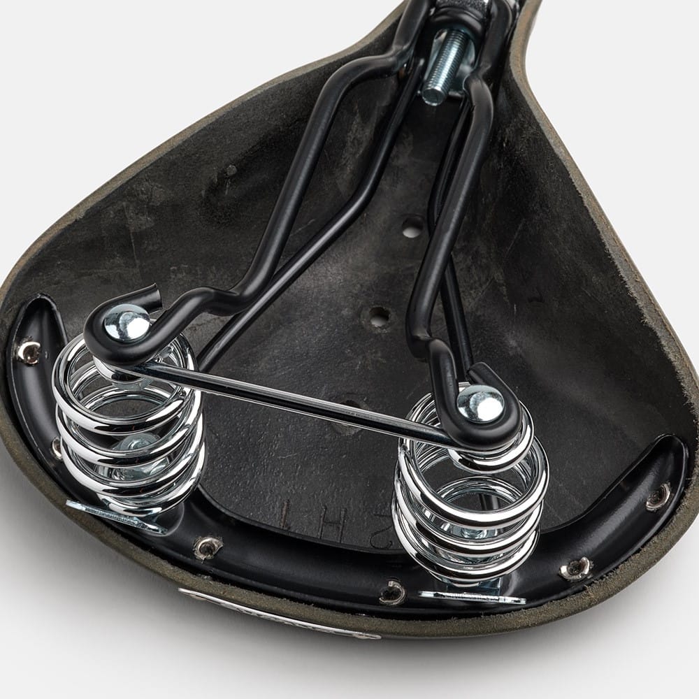Siodełko Brooks B67 Short Black Steel Rail – skórzane, sprężynowe - obrazek 5
