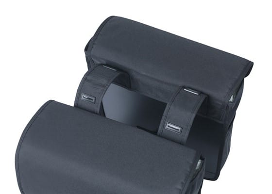 Sakwa podwójna Basil GO Double Bag 32L czarna uniwersalna - obrazek 3