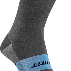 e2518ef0e9a4fdc12efd17080d63d227