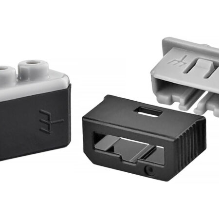 Wtyczka przewodu piasty z prądnicą.