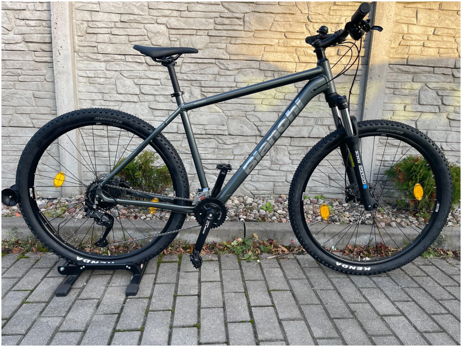 4f8076acf7b210c11b8a540b2ff58a35