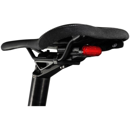 Lampka tylna LUPINE C14 MAG INTERNATIONAL 45 Lumenów, Montaż pod siodełkiem (NEW)